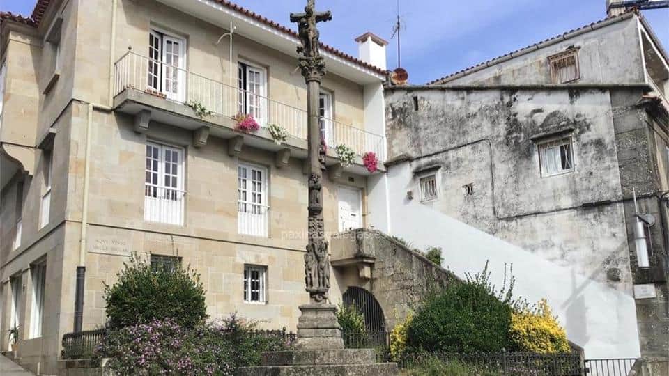 Cruceiro das Cinco Rúas