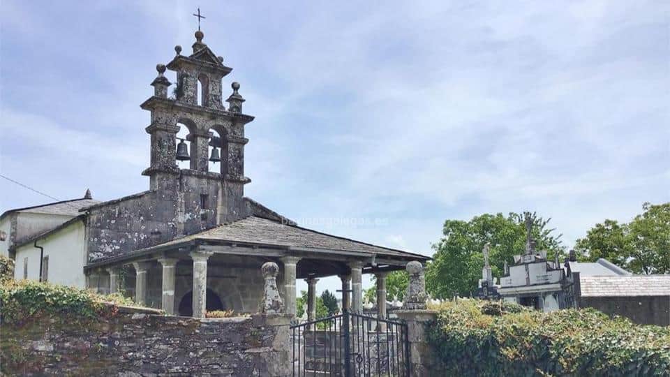 Church of Santa María de Pacios