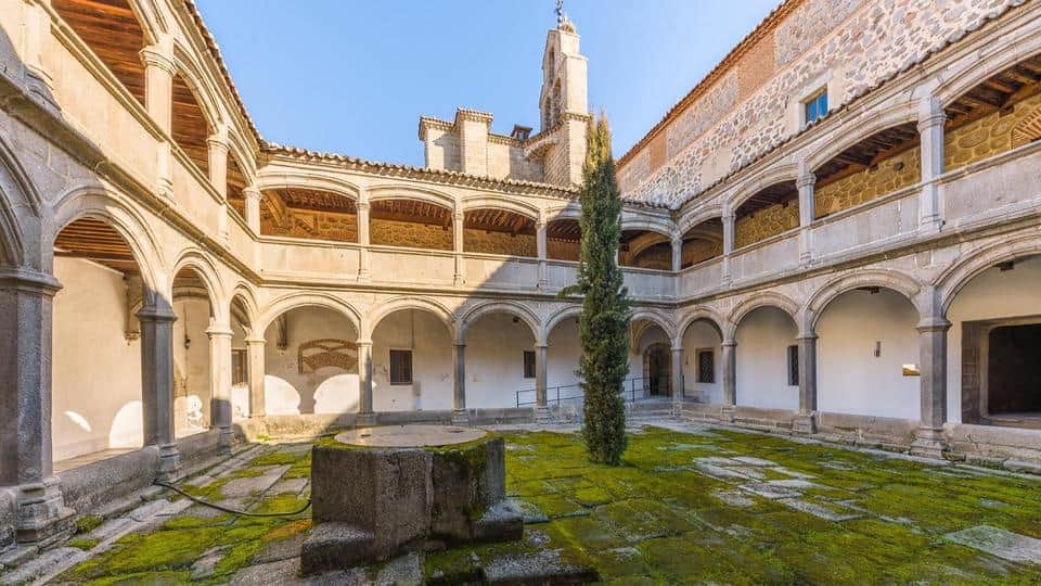 Reial Monestir de Sant Tomàs d'Àvila
