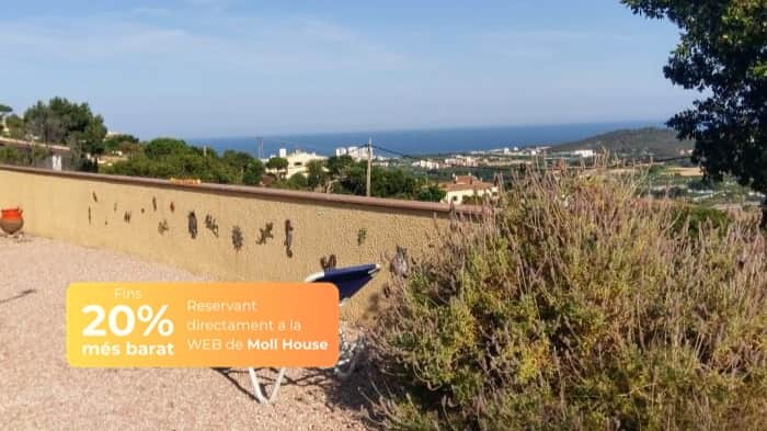 Casa Gina in Castell de Aro with sea views
