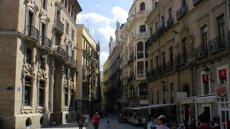 Streets of Trapería and Platería