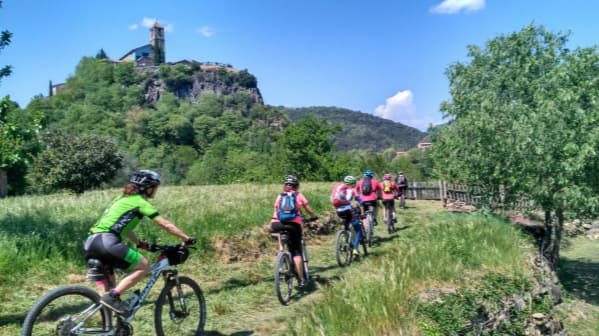 RUTES BTT GARROTXA MEDIEVAL en Santa Pau