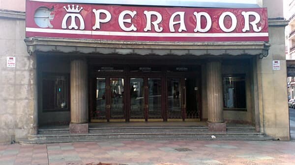Emperor Theatre